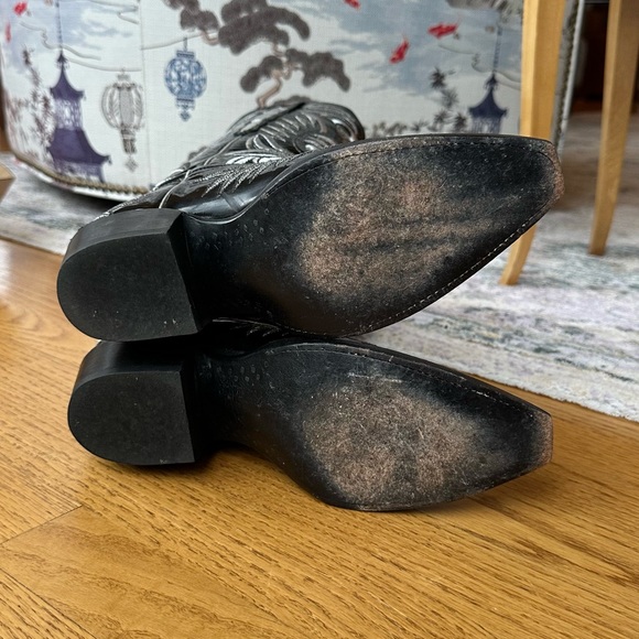 RARE Lucchese Women’s Black Patent Leather Cowboy Boots with Silver Stitching 7 - Picture 3 of 9